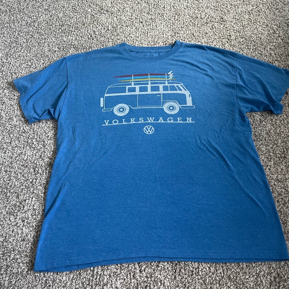 Men’s tee shirt
